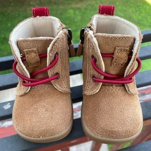 *EUC* Baby UGG Kristjan Chukka Bootie Sneaker